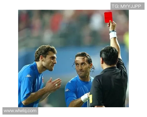 足球联赛红黄牌榜分析揭示球员纪律性与比赛风格的深层关系