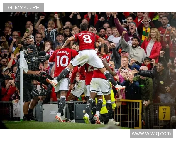 曼联主场大胜,升至英超次席:红魔王朝的再现与未来 曼联主场大胜,升至英超次席:红魔王朝的再现与未来