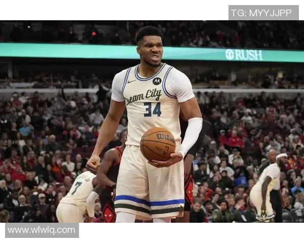 雄鹿主场击败爵士,畅快取得九连胜 雄鹿主场击败爵士,畅快取得九连胜